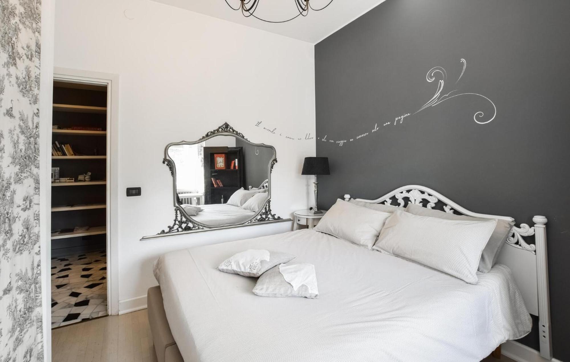 2 Bedroom Cozy Apartment In Gorizia Eksteriør billede
