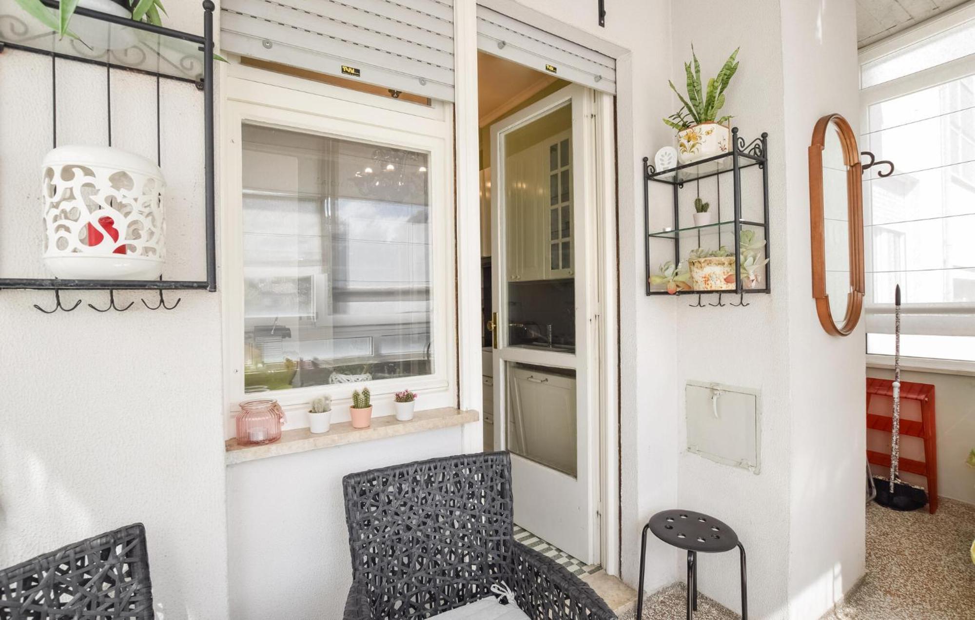 2 Bedroom Cozy Apartment In Gorizia Eksteriør billede